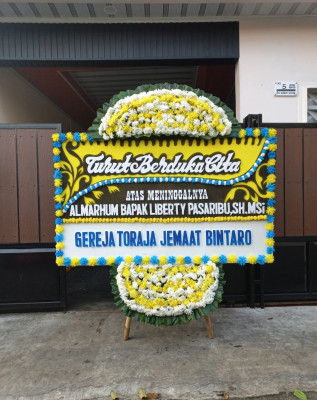 Papan Bunga Duka di Tirtayasa